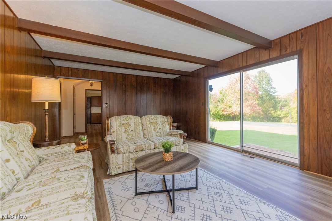 Robert Neroni 01 - Residential