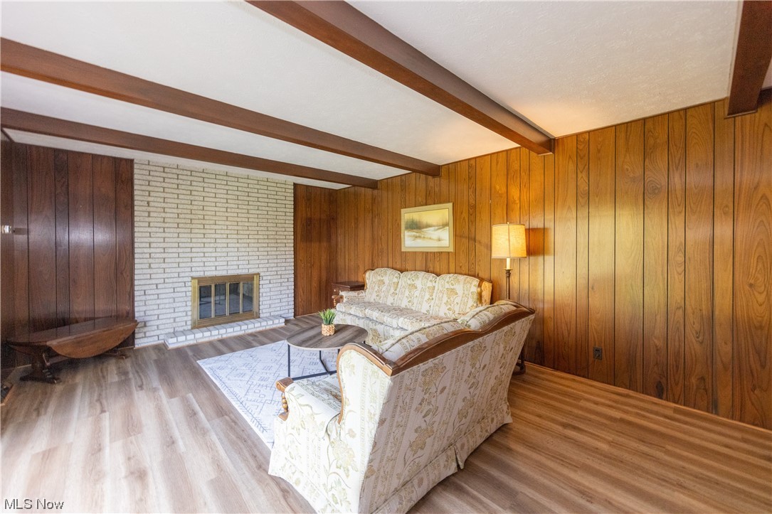 Robert Neroni 01 - Residential