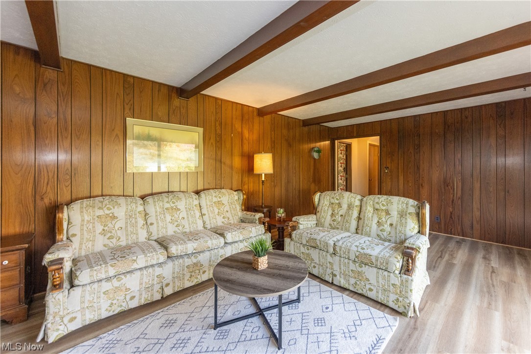 Robert Neroni 01 - Residential