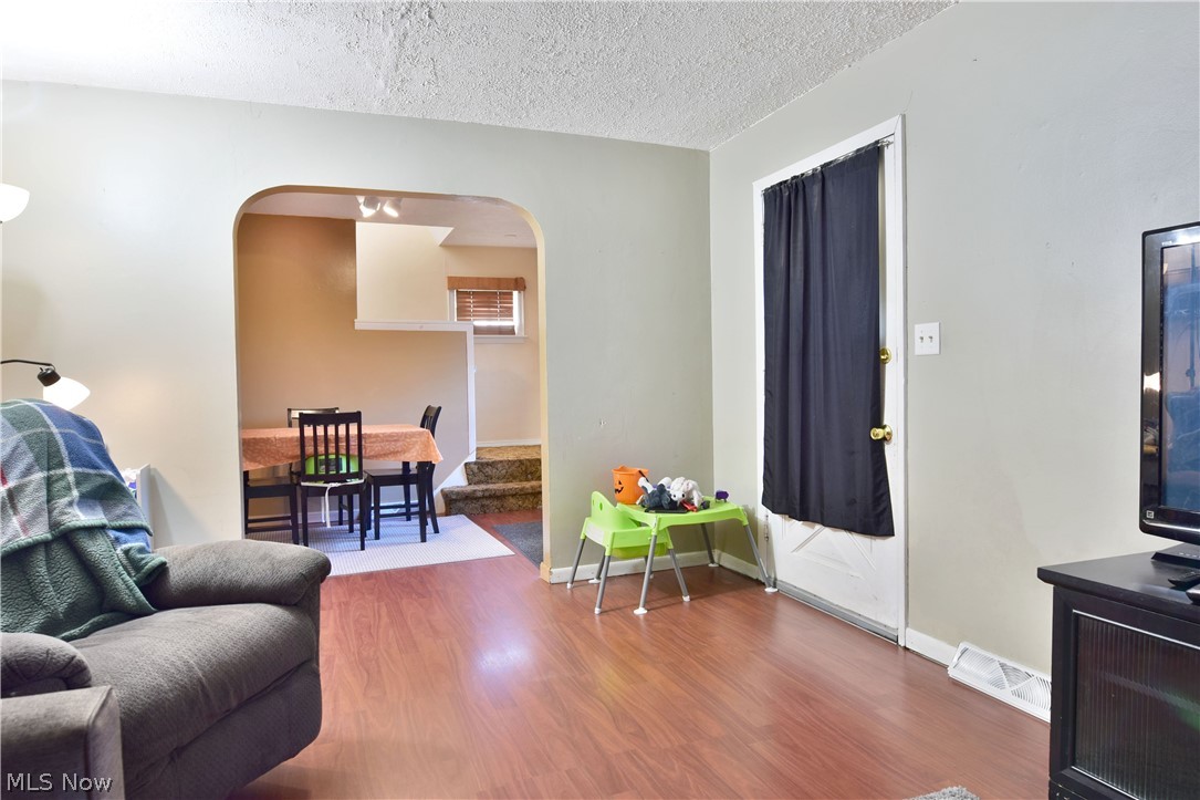 Woodcrest 01 - Residential