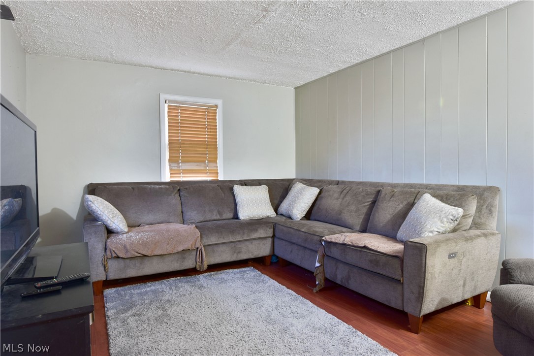 Woodcrest 01 - Residential