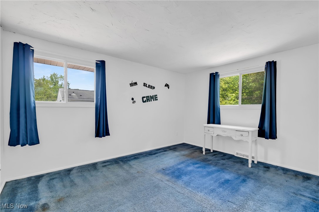 6221 Brighton Drive, North Olmsted, Ohio image 20