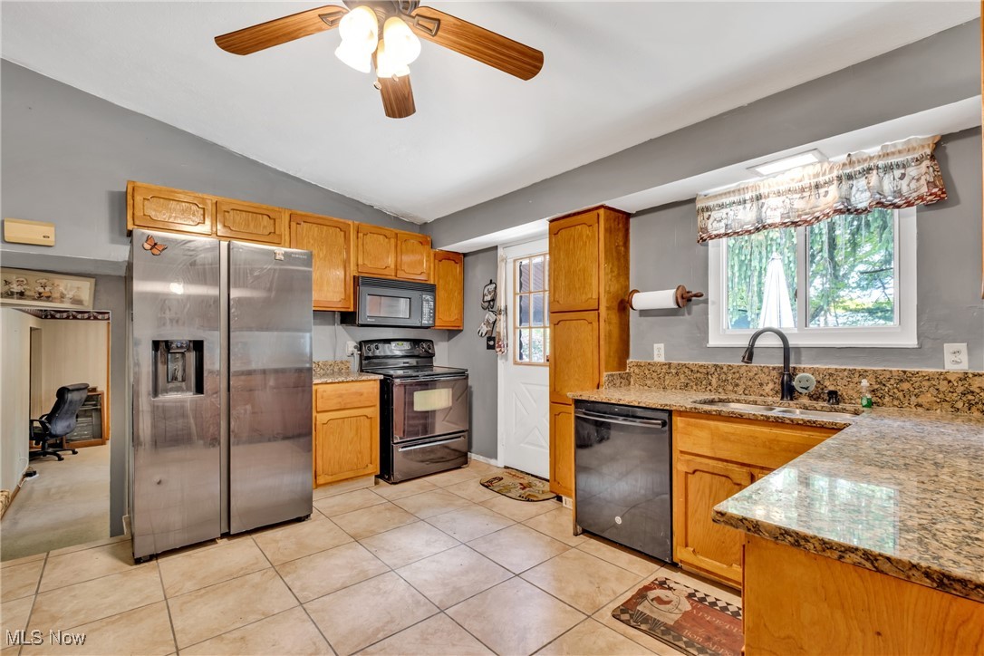 6221 Brighton Drive, North Olmsted, Ohio image 13