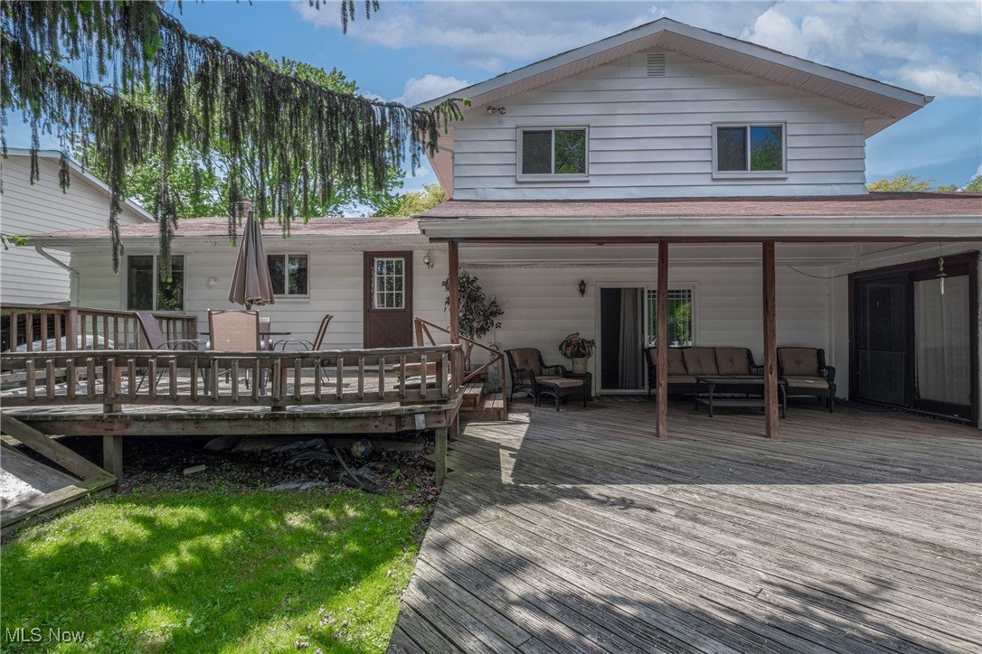 6221 Brighton Drive, North Olmsted, Ohio image 36