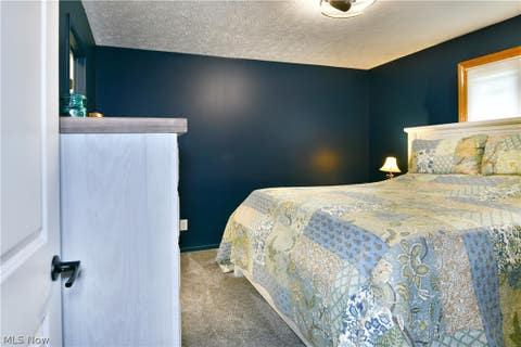 Tiny photo for 907 Center Street E, Warren, OH 44481 (MLS # 5239701)