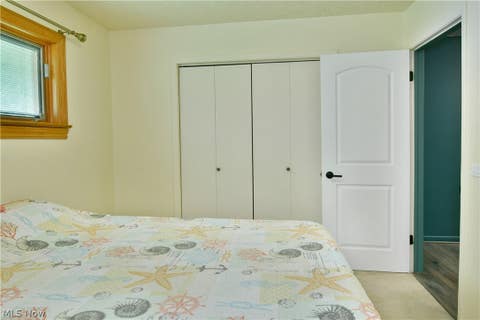 Tiny photo for 907 Center Street E, Warren, OH 44481 (MLS # 5239701)
