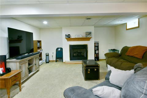 Tiny photo for 907 Center Street E, Warren, OH 44481 (MLS # 5239701)