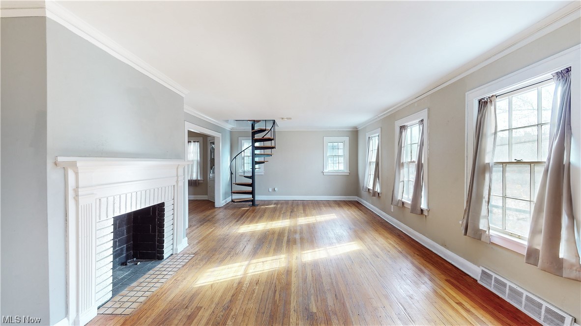 Vansweringen Companys 23 - Residential Income