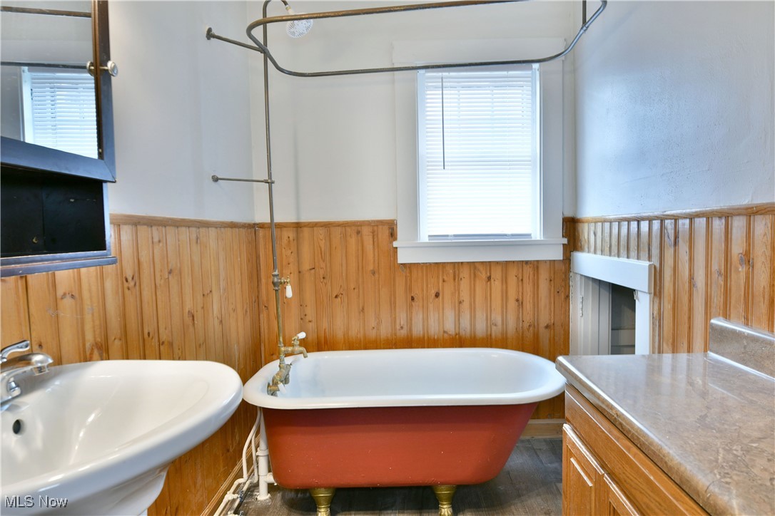 Mcdonald Village - Residential