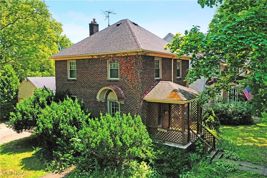 Mcdonald Village - Residential