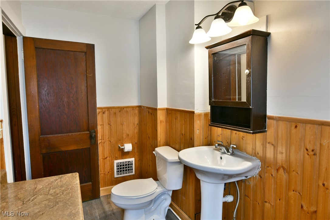 Mcdonald Village - Residential