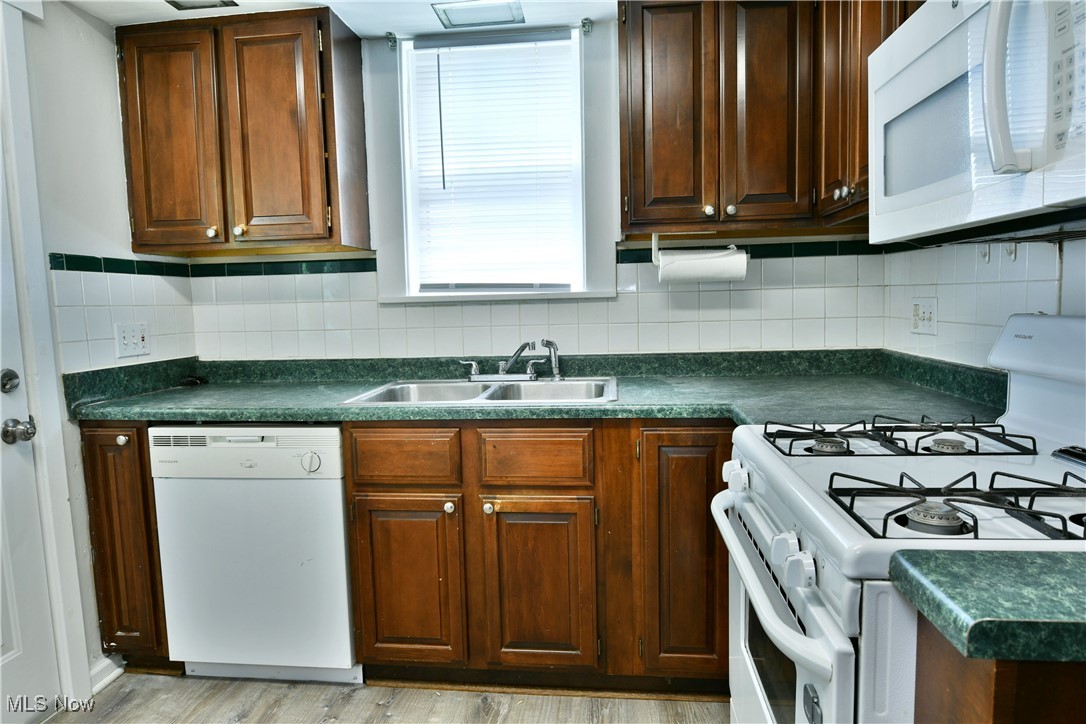 Mcdonald Village - Residential