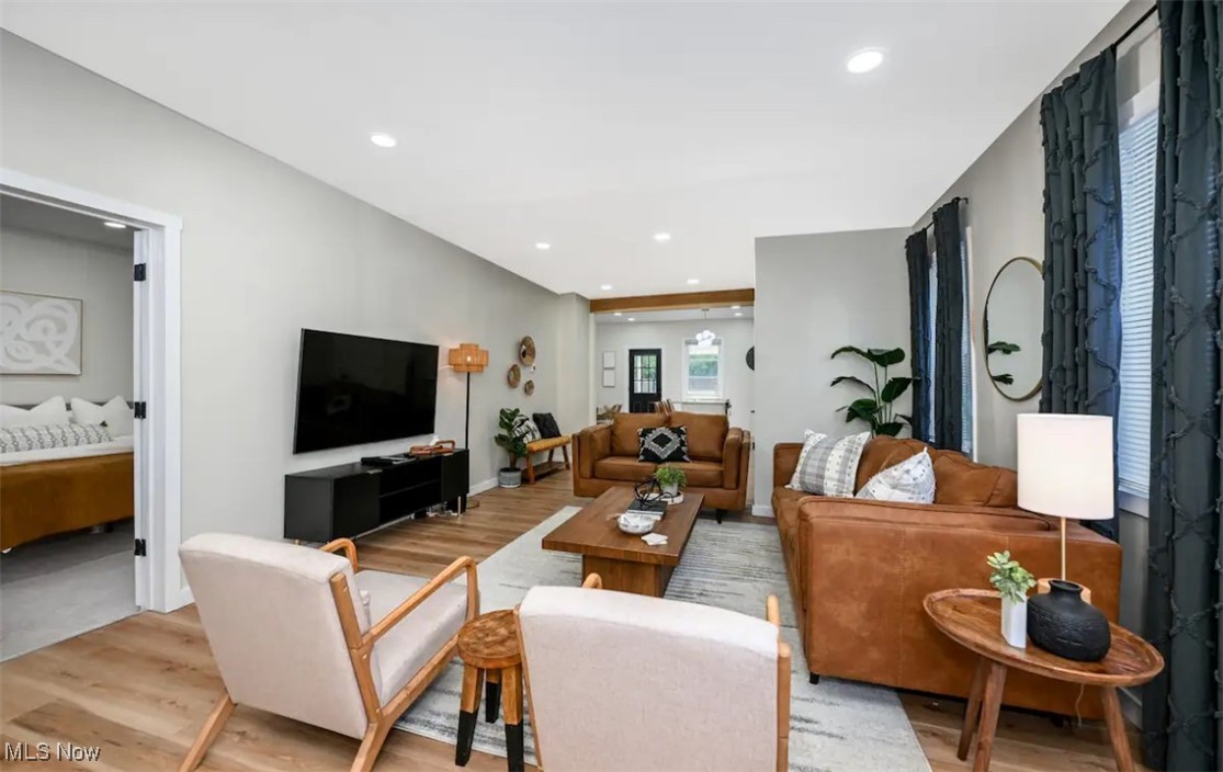 1443 W 54th Street