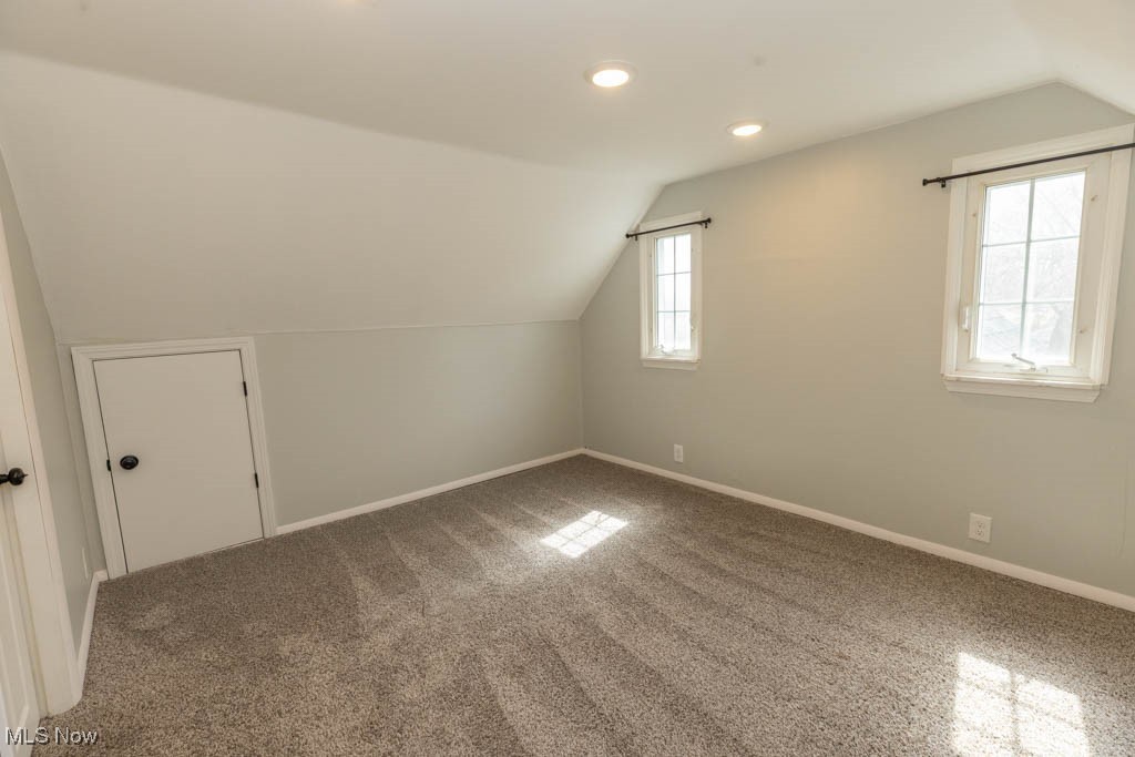 7806 Lewis Road, Olmsted Falls, Ohio image 19