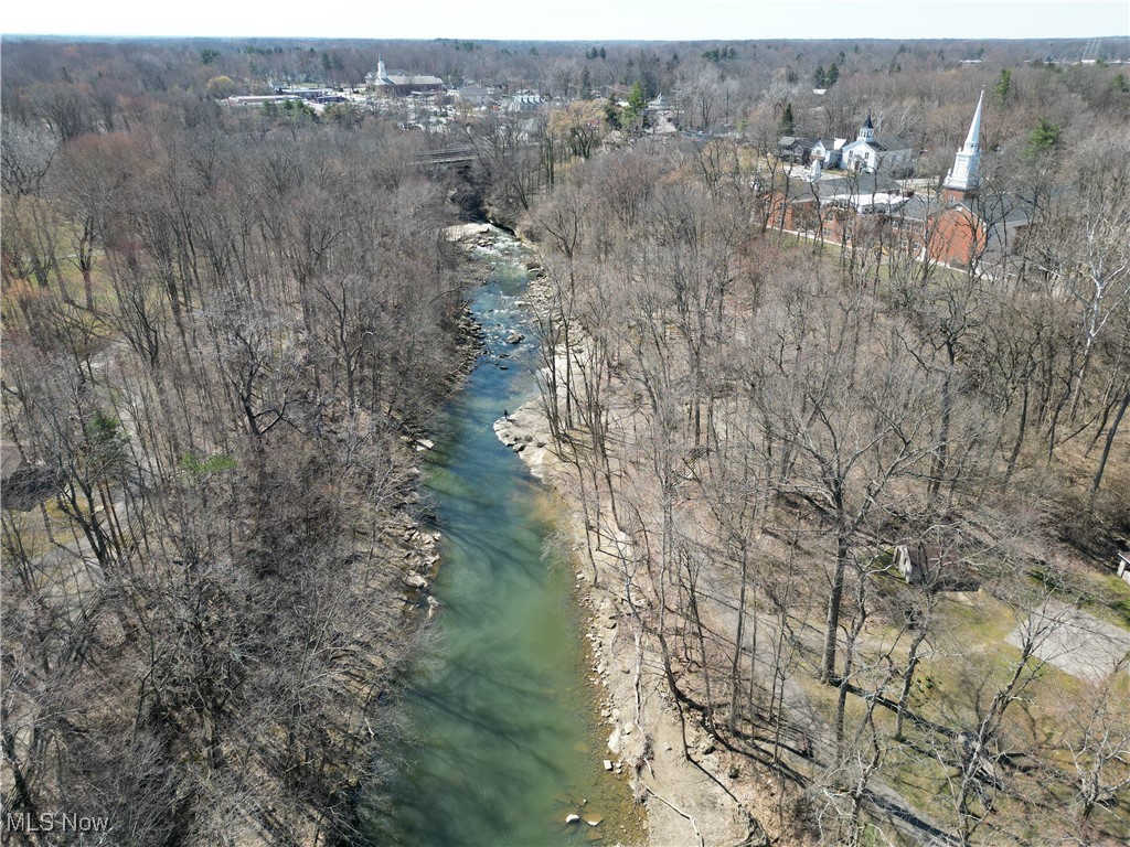 7806 Lewis Road, Olmsted Falls, Ohio image 29