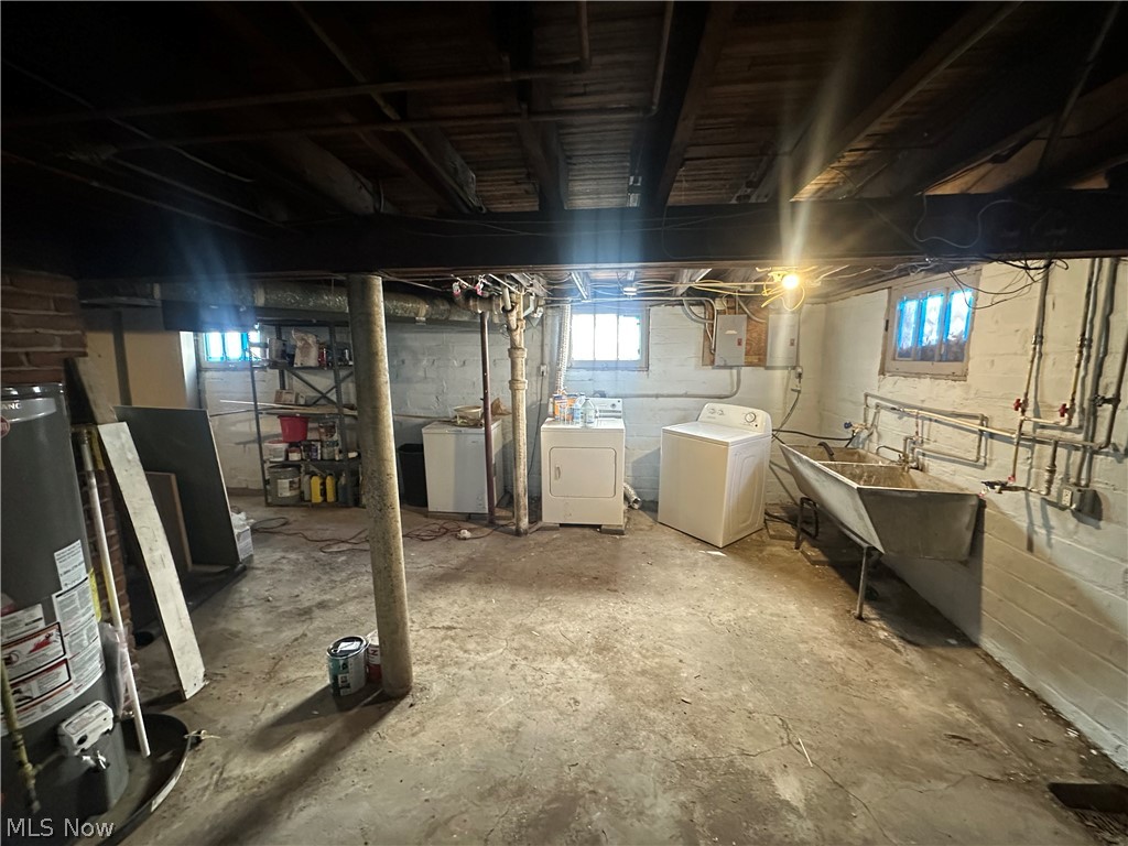 Clyde M White - Residential Income