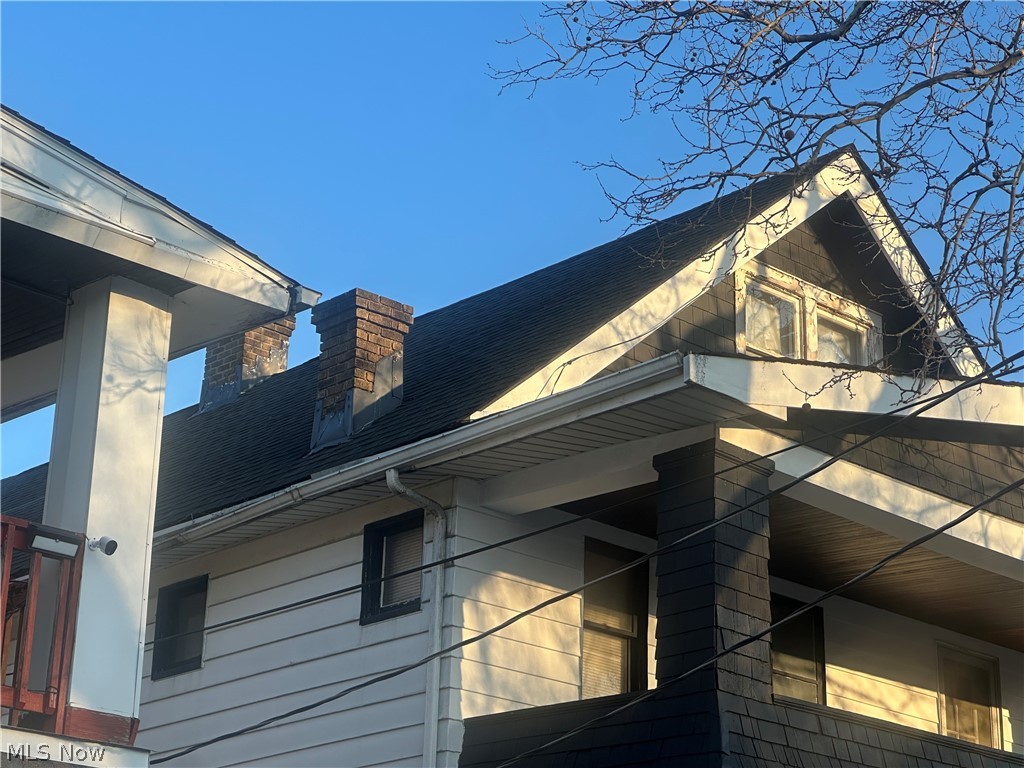 Clyde M White - Residential Income