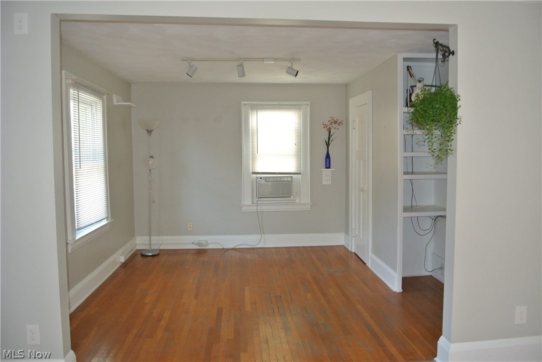 Portage Park - Residential Lease