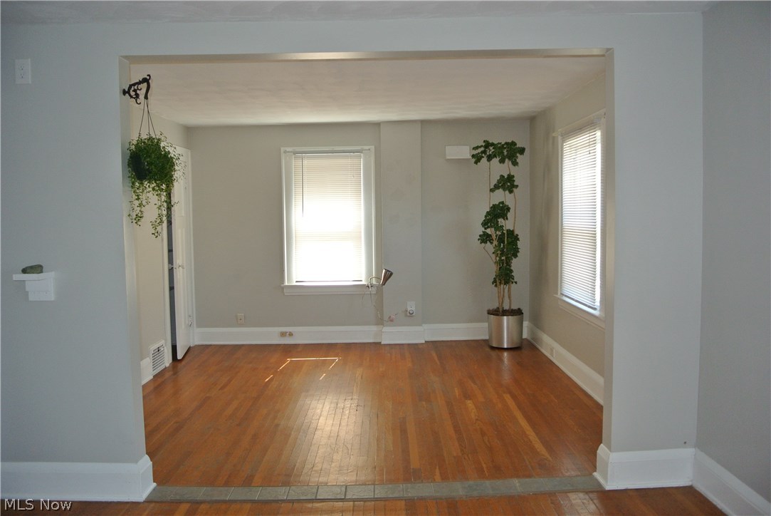 Portage Park - Residential Lease