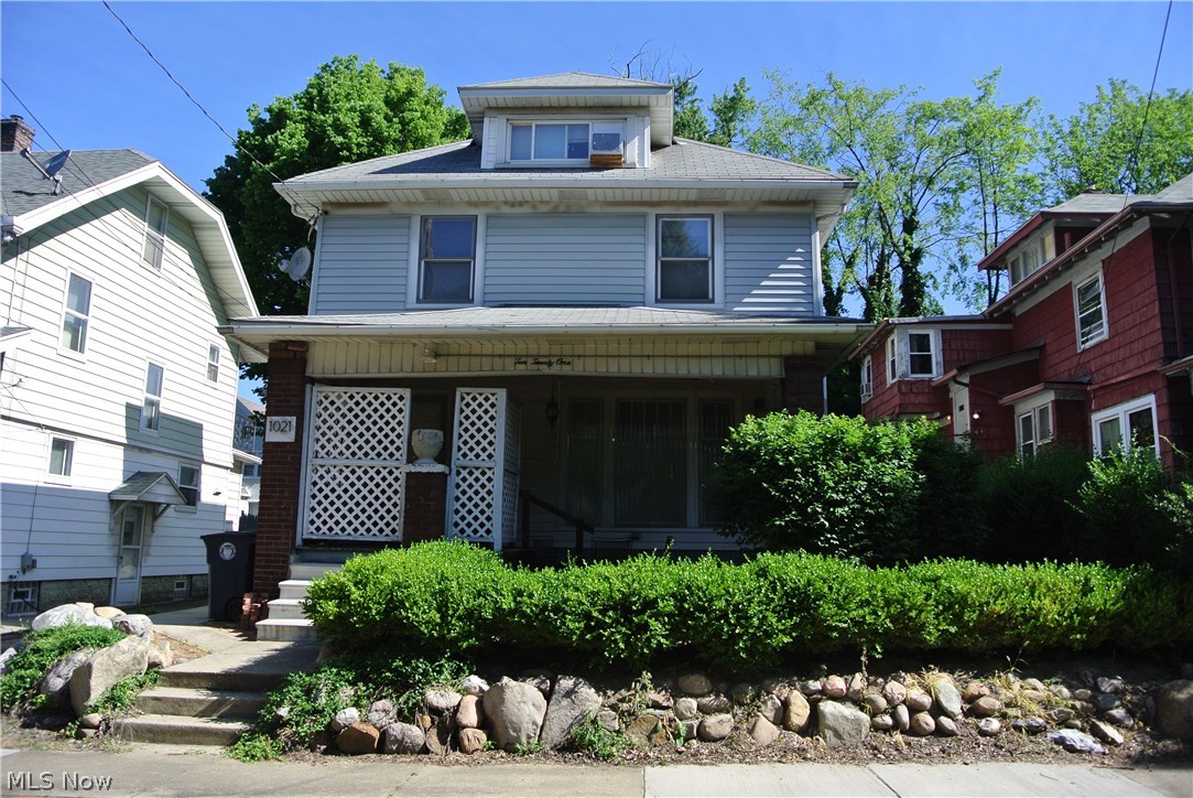 Portage Park - Residential Lease