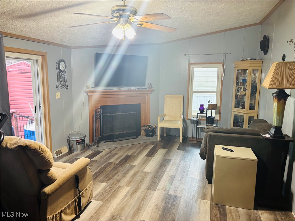 Valley Hills Mobile Home Park - Residential