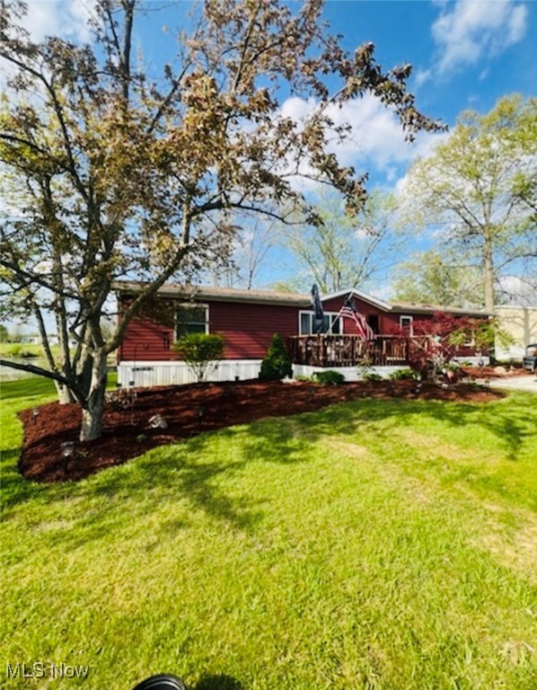 This charming 3-bedroom, 2-bathroom home offers the perfect blend of comfort and tranquility, with a stunning view of the lake. Step inside to a spacious living area filled with natural light, creating a warm and inviting atmosphere in both the formal dining room and family room.The modern kitchen boasts stainless steel appliances, ample counter space, and a breakfast bar, making it a chef's dream. Enjoy peace of mind with newer upgrades including A/C, windows, roof, and siding, along with a concrete driveway.
The master suite features a walk-in closet and an en-suite bathroom. Two additional bedrooms provide plenty of space for family or guests. The updated bathroom features modern fixtures and finishes. Newer floors and fresh paint throughout the home add a touch of elegance. Window treatments and all appliances stay! Outside, the expansive backyard is an oasis of relaxation, with a lush landscape, mature trees, and a patio perfect for outdoor dining and entertaining. Located just a short drive from local amenities, schools, and parks, this home offers both convenience and privacy. Don't miss the opportunity to make this your forever home!"