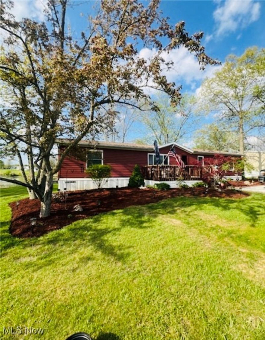 This charming 3-bedroom, 2-bathroom home offers the perfect blend of comfort and tranquility, with a stunning view of the lake. Step inside to a spacious living area filled with natural light, creating a warm and inviting atmosphere in both the formal dining room and family room.The modern kitchen boasts stainless steel appliances, ample counter space, and a breakfast bar, making it a chef's dream. Enjoy peace of mind with newer upgrades including A/C, windows, roof, and siding, along with a concrete driveway.
The master suite features a walk-in closet and an en-suite bathroom. Two additional bedrooms provide plenty of space for family or guests. The updated bathroom features modern fixtures and finishes. Newer floors and fresh paint throughout the home add a touch of elegance. Window treatments and all appliances stay! Outside, the expansive backyard is an oasis of relaxation, with a lush landscape, mature trees, and a patio perfect for outdoor dining and entertaining. Located just a short drive from local amenities, schools, and parks, this home offers both convenience and privacy. Don't miss the opportunity to make this your forever home!"