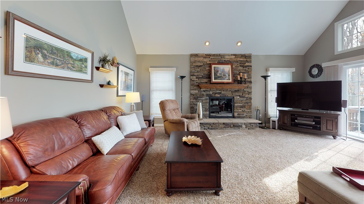 Hawthorne Aurora - Residential