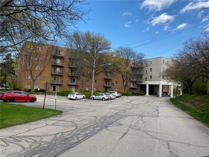 Fantastic opportunity to own a most affordable home in North Olmsted. Maintenance fee covers gas heat, insurance, snow removal, water, sewer & pool! Laundry room is right down the hallway. Lobby is updated and a great place to socialize or relax on your private balcony this summer! Feel secure in your new home by making an offer today! Pets welcome!
