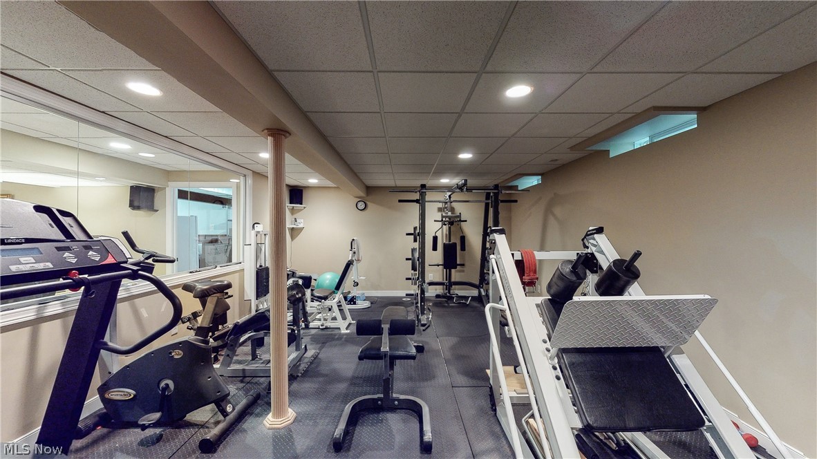 Sterling Lakes In Pepper Pike - Residential