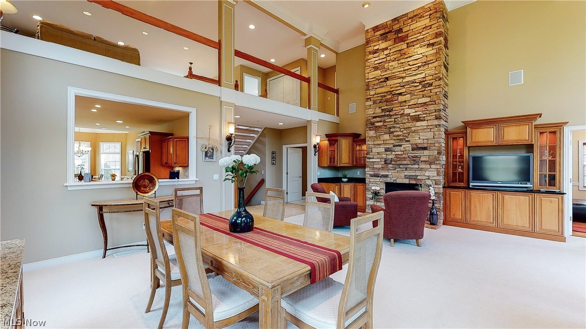 Sterling Lakes In Pepper Pike - Residential