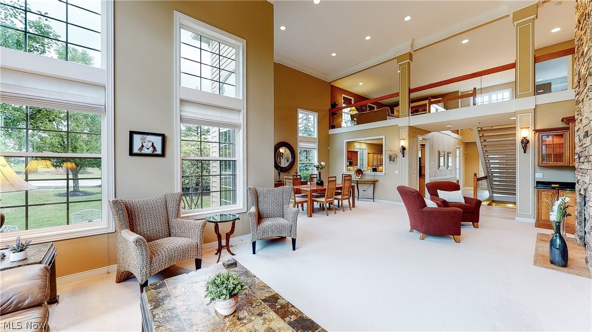 Sterling Lakes In Pepper Pike - Residential