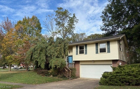 Photo for 835 Marilyn Drive