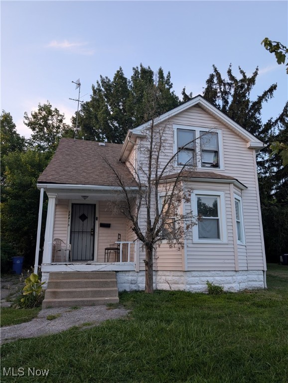 Investor’s Dream! This fully turnkey rental property is a cash-flowing gem you don’t want to miss. Currently leased at $1,100/month, with the tenant paying all utilities, this property delivers strong, hassle-free income from day one. The home is well-maintained, move-in ready, and requires no major updates - just step in and start collecting rent. Located in a quiet, established neighborhood, it’s the ideal low-maintenance addition to any real estate portfolio. Whether you're a seasoned investor or just getting started, this property offers a no-brainer opportunity with solid double digit returns and minimal overhead. Don’t wait - lock in this income-producing asset today! *Note: Owner states that there are 3 bedrooms and the county auditor website states that there are 2 bedrooms.