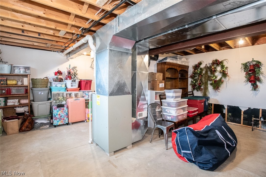 Golden Estate - Residential