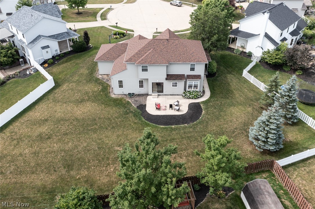 Golden Estate - Residential