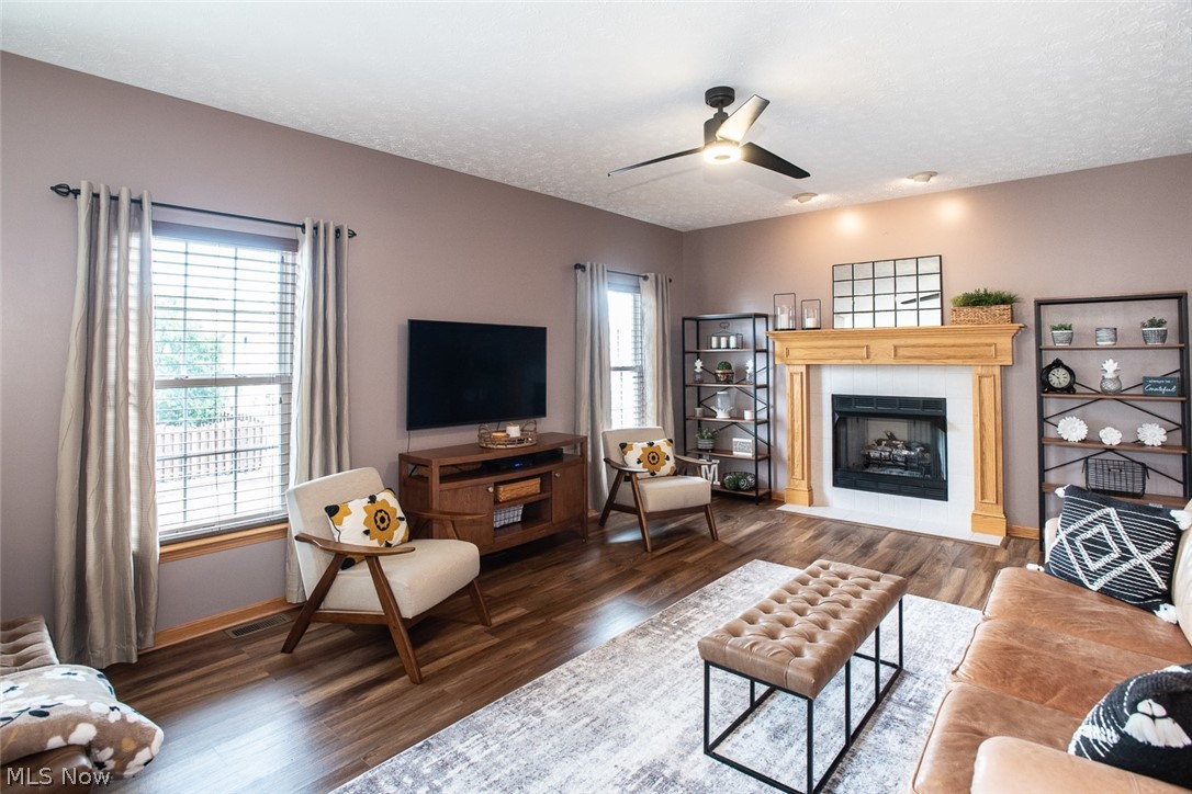 Golden Estate - Residential