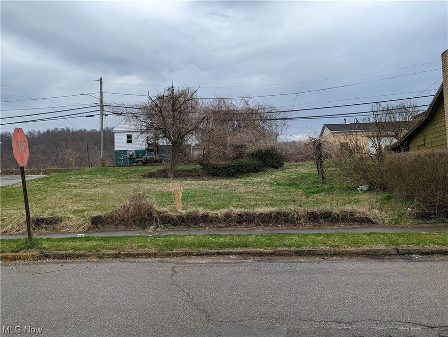 Property connected to Commerce, Center, and 15th St.