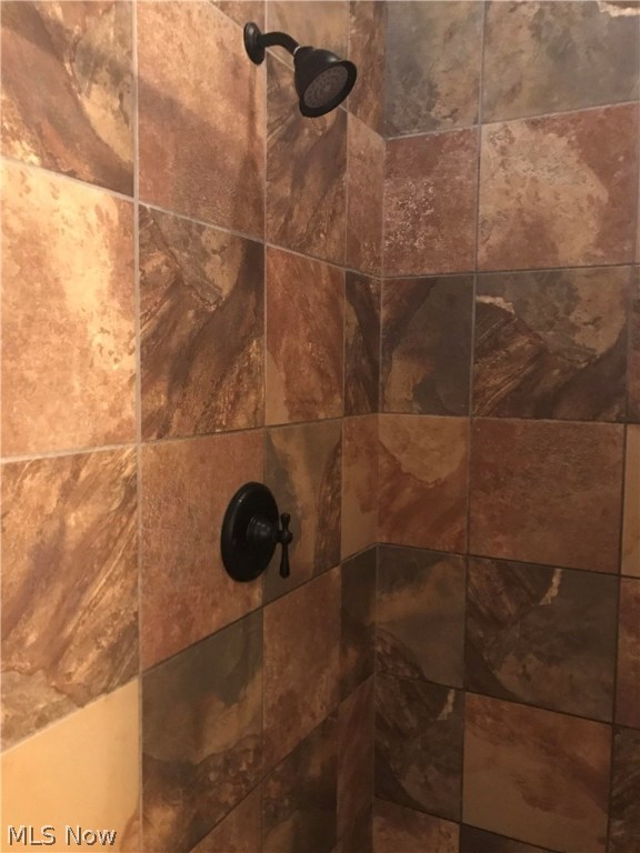 Tiberon Trace - Residential