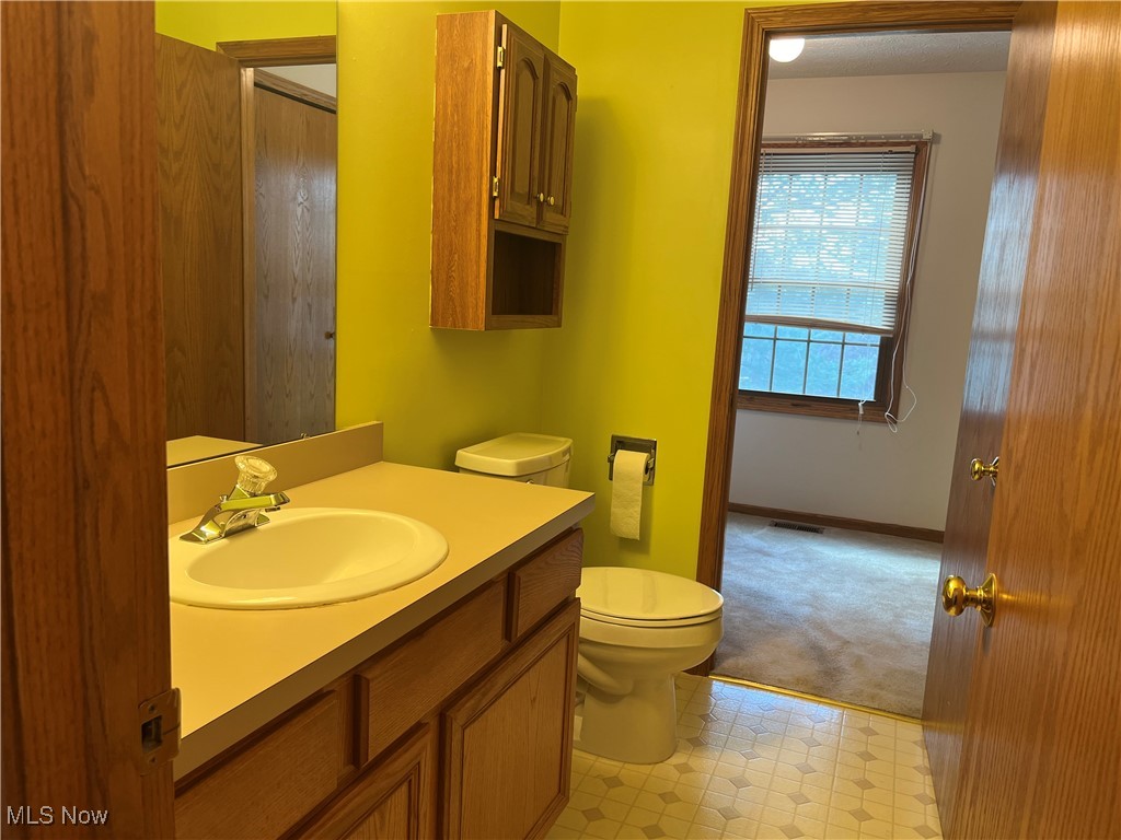 1827 Meadowland Drive, Brunswick, Ohio image 19