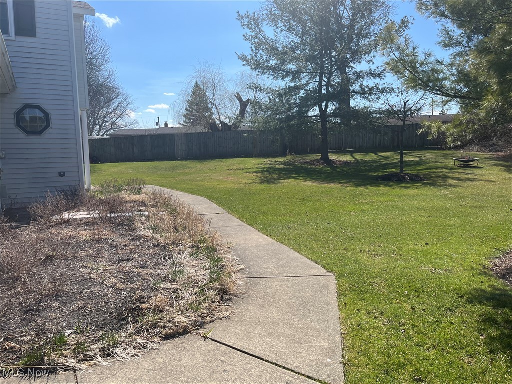 1827 Meadowland Drive, Brunswick, Ohio image 5