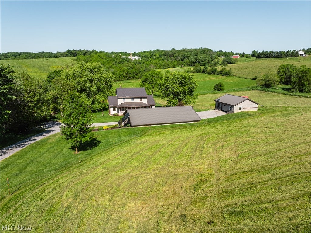 Photo of 7334 Cement Bridge Road NW, Dundee, OH 44624 (MLS # 5217279)