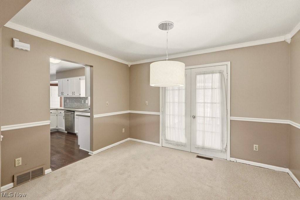 Just Cricket Condo - Residential