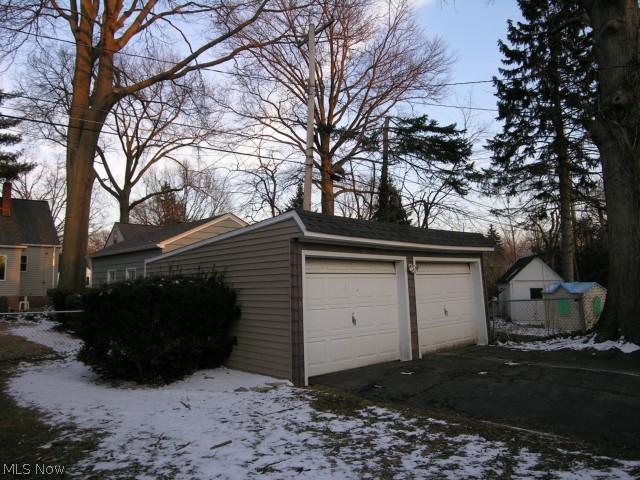 Elmwood Beach - Residential