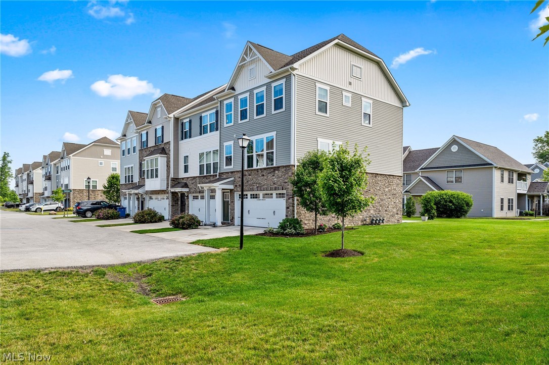 1497 Caymus Court