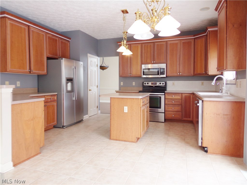 Villas At Macintosh Farms - Residential