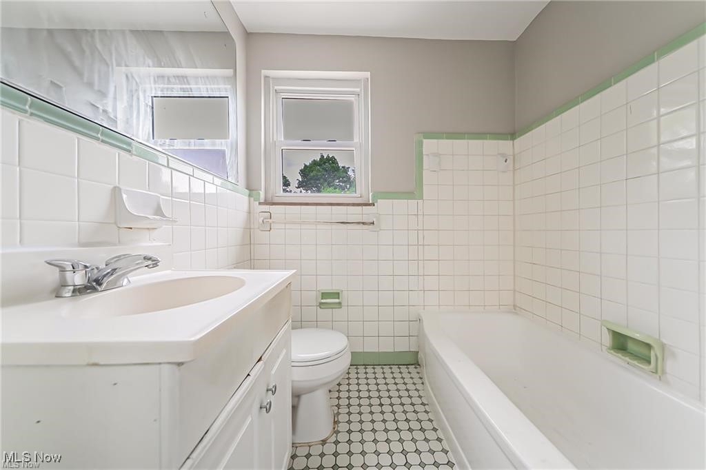 Citizens R/E Cos Acreage Sub - Residential Income