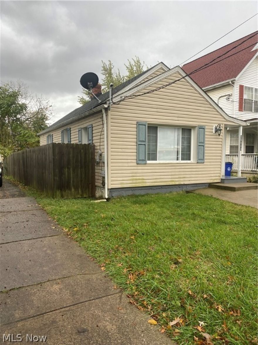 Come see this ranch home located on a quiet residential street. Recently updated with a newer kitchen, bathroom with ceramic tile, newer vinyl windows, flooring, lights and freshly painted interior. Backyard is completely surrounded by a wood privacy fence. Credit score of between 550-600. Below 550 is considered conditional. Less than 3 items in collections. More than 3 is considered conditional. Monthly income of 2.5 times the amount of the monthly rent. Thorough and Complete Criminal and Eviction Check. $50 Non Refundable App Fee for all Adults who will be occupying the property. Applications can only be completed online. Security Deposit equivalent to one months rent, pending results of background checks. NOT Accepting Section 8. Call the listing agent to schedule a showing.