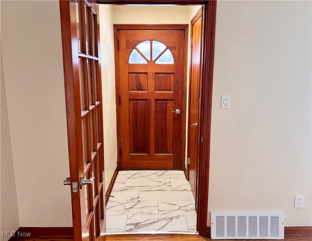 Frst View - Residential