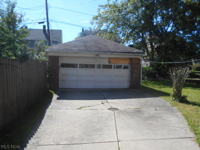 H B Howells Taylor Road - Residential